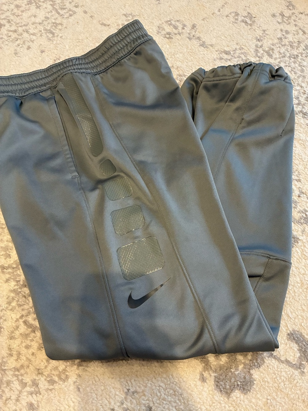 Nike Therma-FIT Elite Gray Youth XL